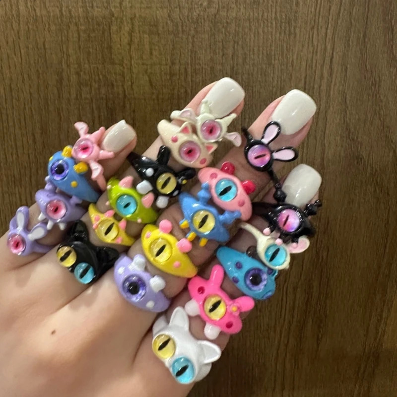 36 pieces of female monster rings big eyed open couple punk jewelry airdrop 240723