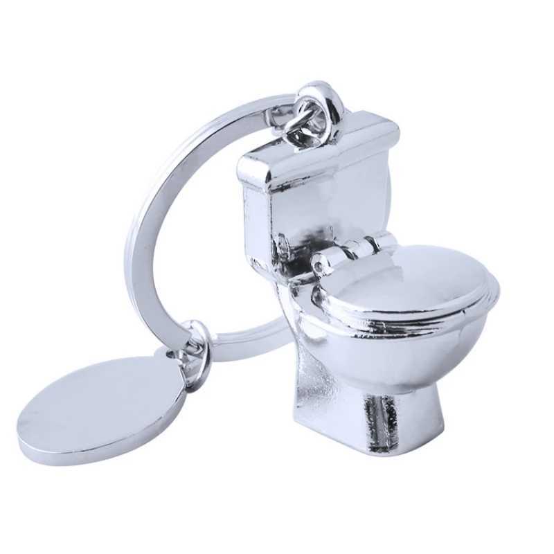 Novel Toilet Keychain Funny Gadgets Metal Keychain Close Stool Toilet Joke Keychain Spoof Prank Kids keyringL240729