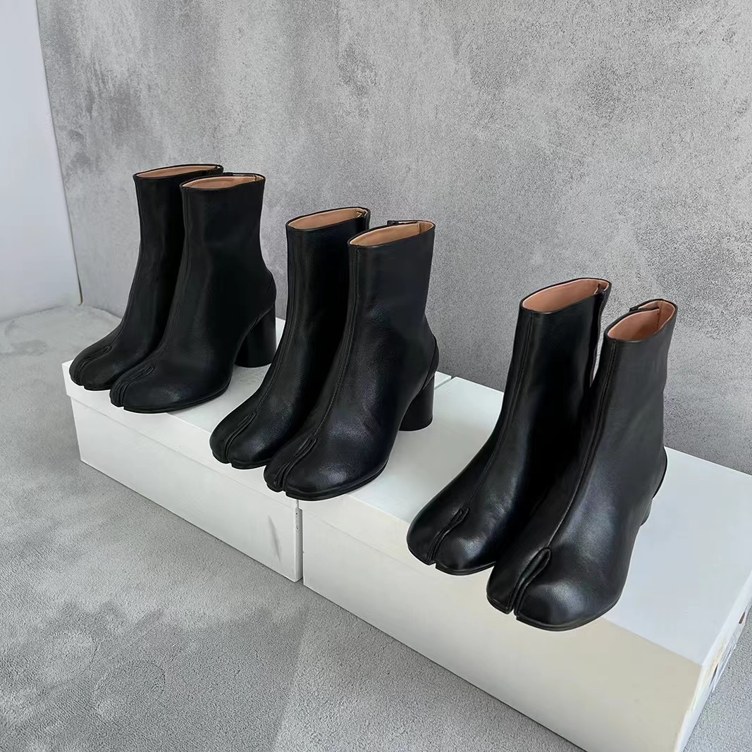 Designer Ankle Boots Tabi Boots women's Shoes Thick Heel Round Head Fashion Ankle Neutral Split Toe Boots New Colorful Classic Style Anatomy Ankle Factory Shoes