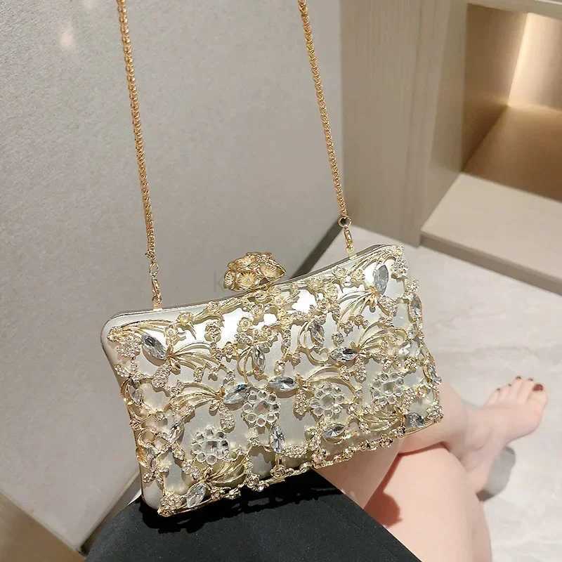 Hollow Rhinestone Evening Bag Elegant Box Clutch Purse Womens Handbags for Party Prom Wedding Female Clutch BagXJ240729