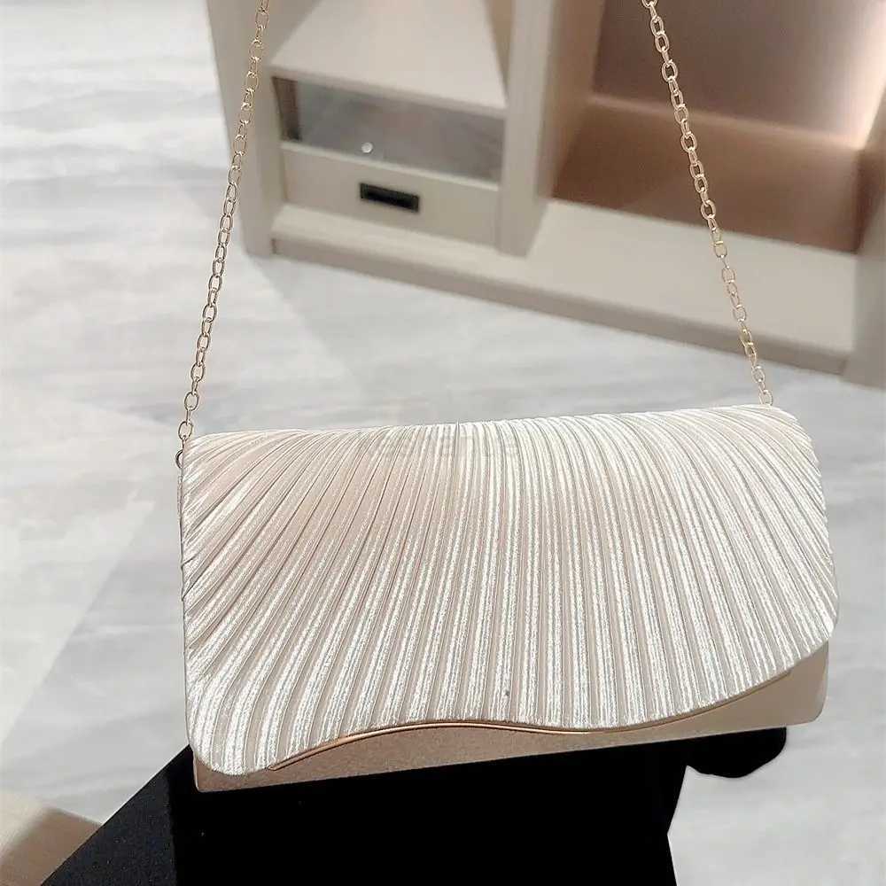 Fashion Ladies Gold Luxury Satin Clutches Evening Bags Sequins Banquet Clutch Bag Wedding Party Purse Womens Chain BagsXJ240730