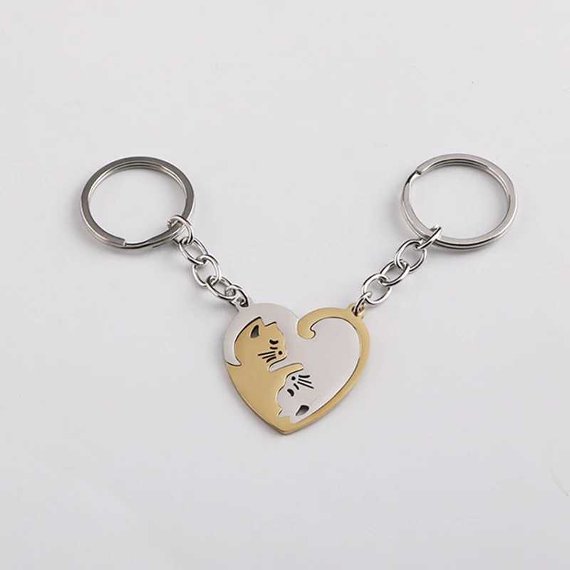 Small Item Portable Stainless Steel Keychain Heart-shaped Splicing Cat Yin and Yang Cat Pendant Necklace Keychain JewelryL240729