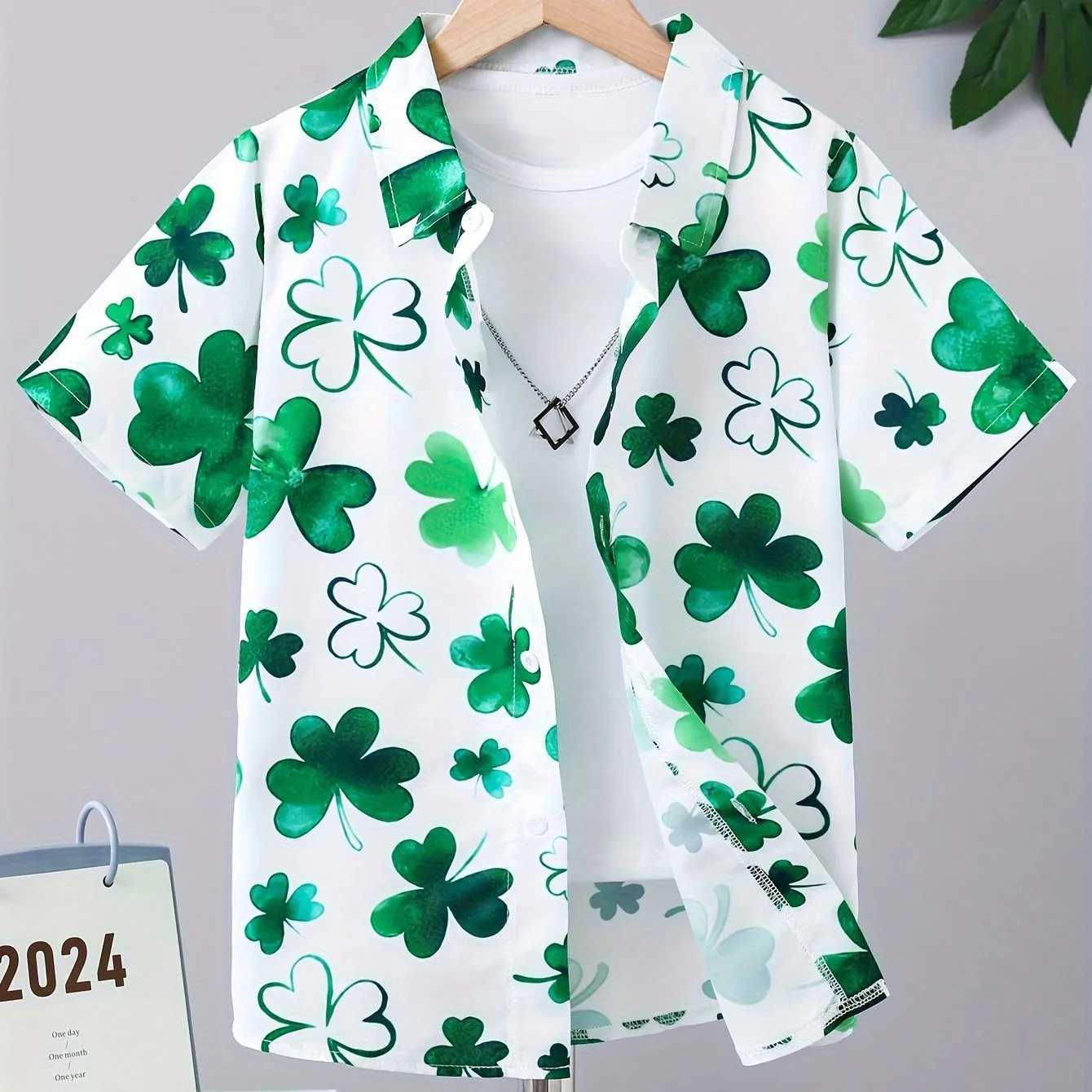 Fashionable coconut tree print boys creative collar shirt comfortable casual short sleeved shirt top boys summer clothingW240729