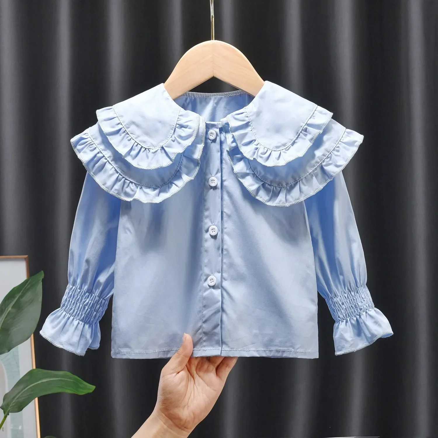 Baby girl Blouses childrens white and blue shirt 2024 spring/summer doll collar top for children aged 1 to 6 Korean clothingW240729