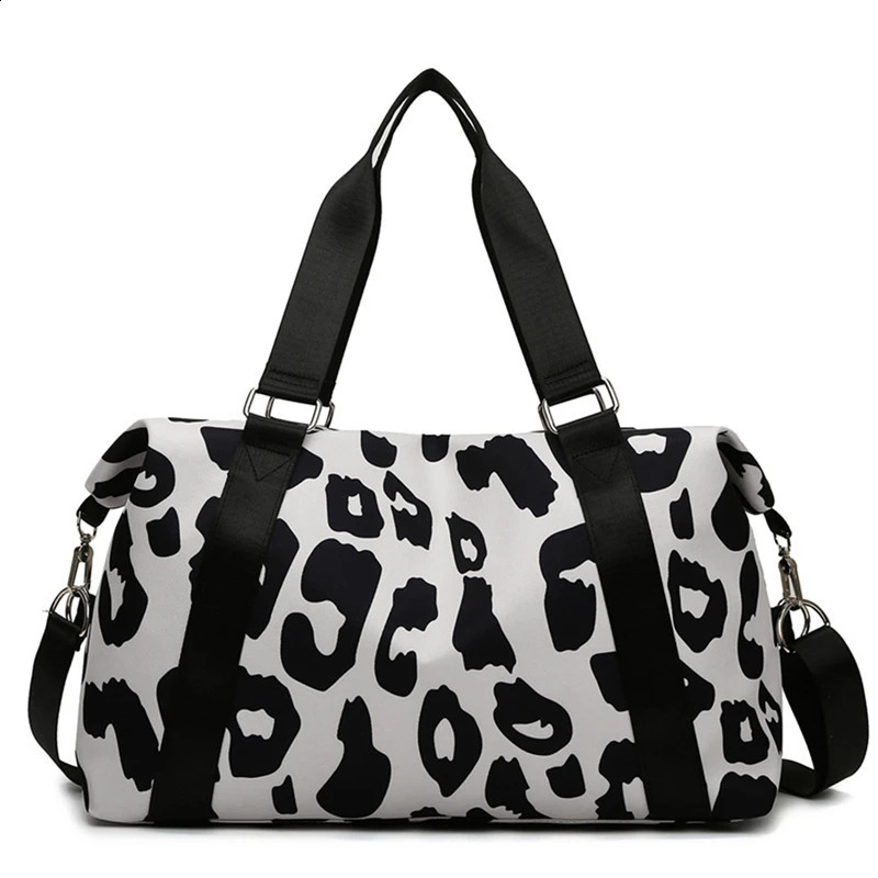 Fashionable Travel Bag Duffle Bag Women Leopard Big Oxford Bag Tote Handbags Fitness Gym Bag Ladies Weekend Pink Bag 240729