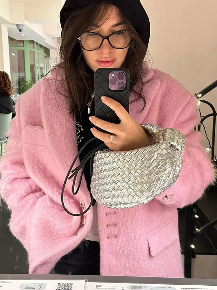Fashion Pink Woolen Jacket Women Winter V Neck Mohair Buttons Single Breasted Pockets Coat Ladies Office Street Casual Outerwear 240729