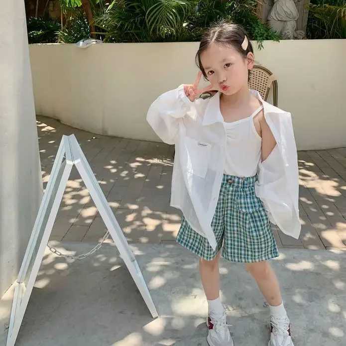 Girls shirts and sun protection clothing 2023 summer new Western style childrens thin coat thin long sleeved shirtW240729