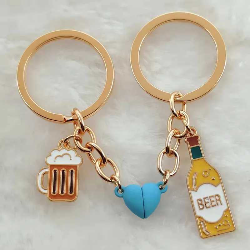 Enamel Keychain Beer Mug Magnetic Button Keychain Ladies Men Bar Bag Accessories Car Keychain Couple Gift JewelryL240729