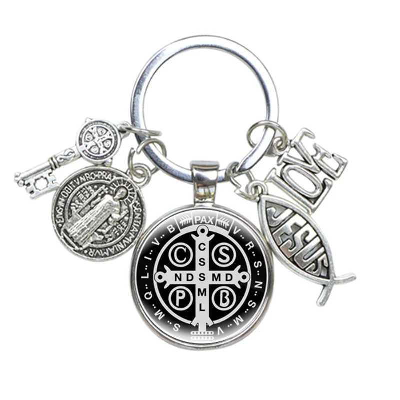 Saint Benedict Medallion Keychain Religious Jewelry I LOVE JESUS Alloy Crafts Charms Domed Glass Catholic San Benito Key RingL240729