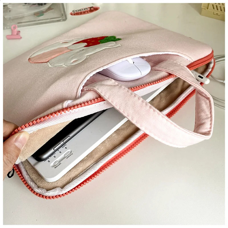 Cute Bear Women Laptop Hand Bag Sleeve Pouch 11 12 13.3 14 15 15.6 Inch Computer Bag Accessories 240729