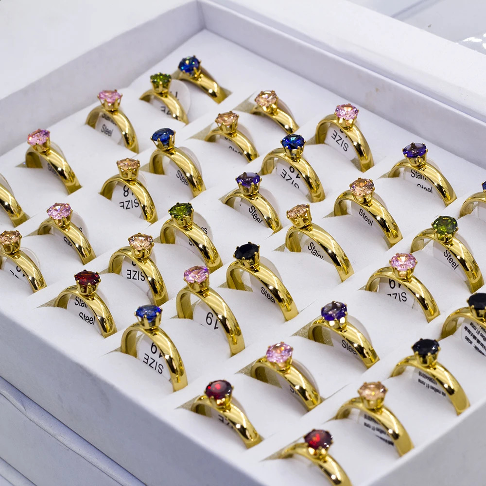 36 piecesbatch of fashionable colored crystal stainless steel rings suitable for mixed color wedding engagement jewelry women with box 240723