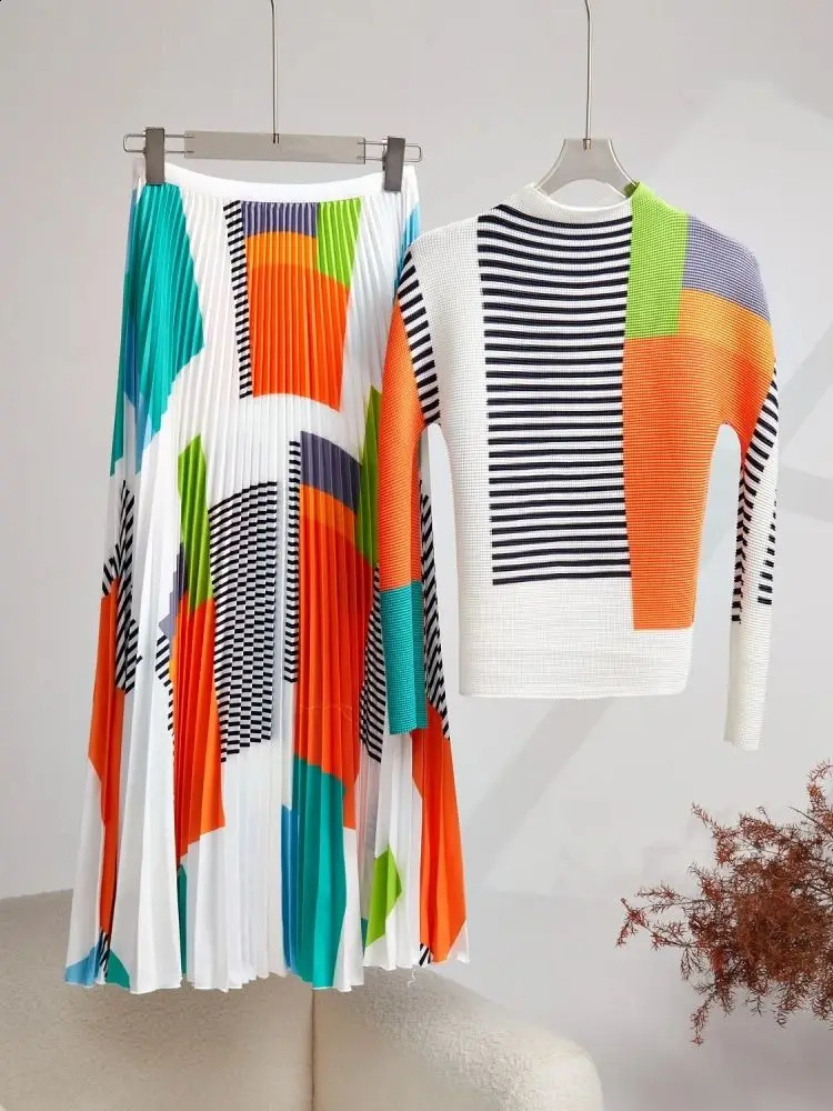 Contrast Color Jacquard Striped Pleated 2 Pieces Set Womens Long Sleeve Stretch TShirt Top Elastic Waist Miyake Skirt Suit 240729