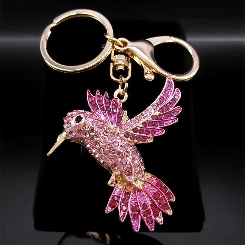 Pink Hummingbird Keychain for Women Men Rhinestone Gold Color Alloy Animal Birds Purse Bag Key Chain Jewelry llavero K9217S01L240729