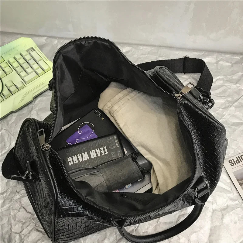 Alligator-skin Satchel PU Large Capacity Gym Bags Waterproof Backpack Sport Weekender Bag with Shoe Compartment Fiess 240729
