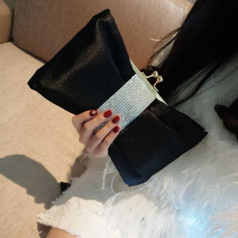 Luxy Moon Black Clutch Bag Women Bow Handbag Luxury Crystal Diamond Clutch Purse Party Wedding Bag Elegant Shoulder BagXJ240729