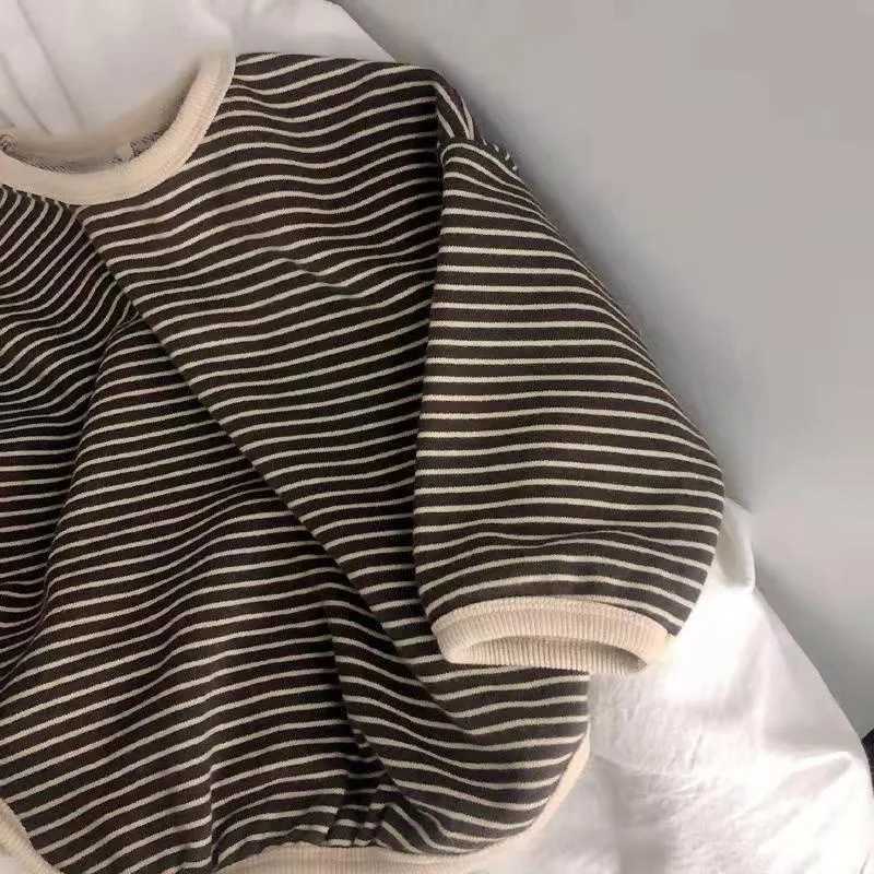 T-shirts Lawadka 1-8T Cotton Childrens Clothing Long Sleeve T-shirts Striped Baby Boy Girl Tops Casual Kids T-shirt Autumn Spring TeeL24729