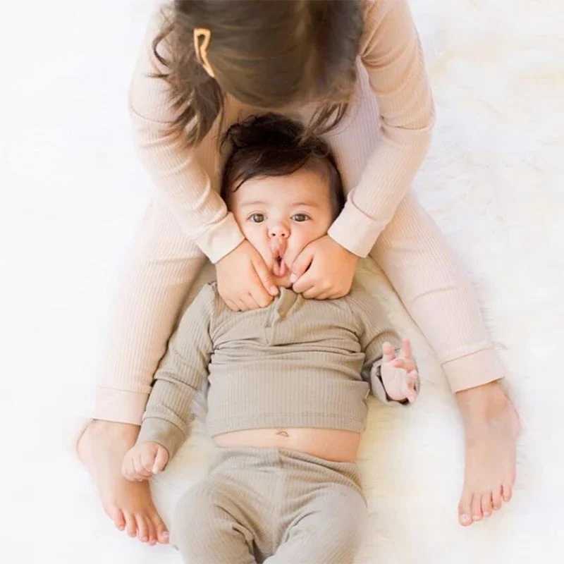 T-shirts Children Long Sleeves T-Shirt Little Boy Girl Clothes Toddler Cotton Costume Childrens Clothing Ribbed Kids Tops Baby SleepwearL24729