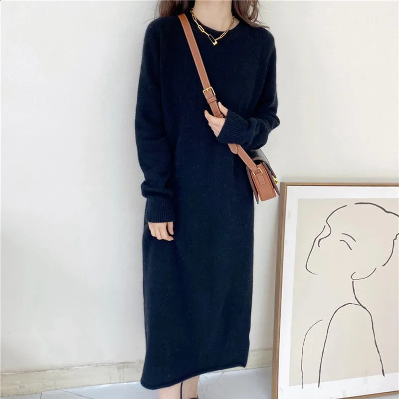 Autumn and winter European cashmere dress womens medium length loose thick knit sweater over the knee with 240717