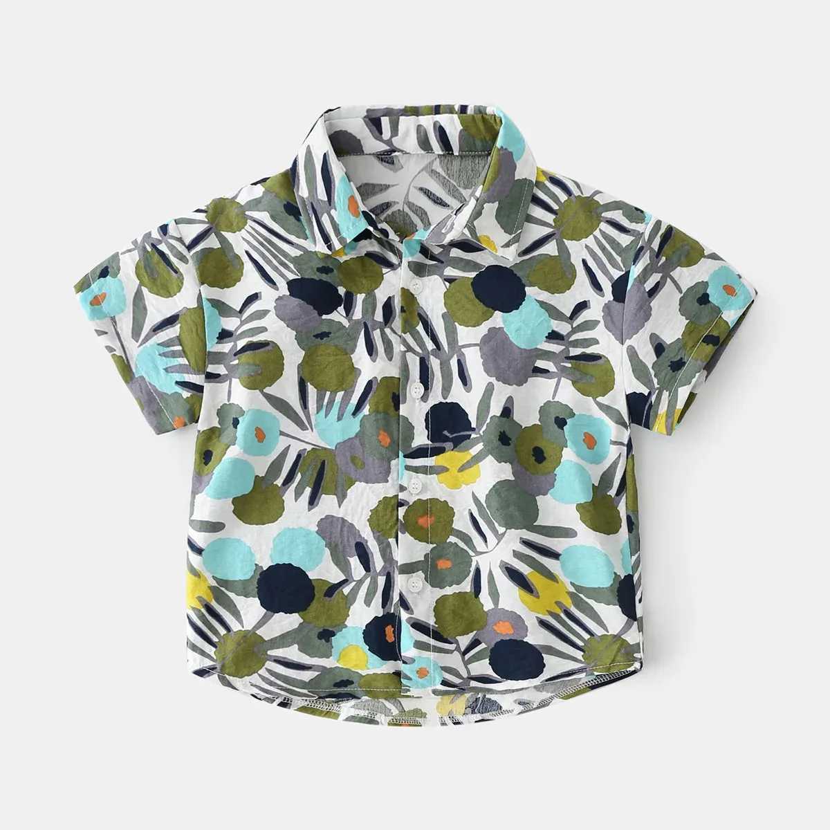 New Boys Fashion Shirt 2024 Summer Boys Cartoon Full Leaf Printed Collar Shirt Short Sleeve Top Childrens Casual ClothingW240729