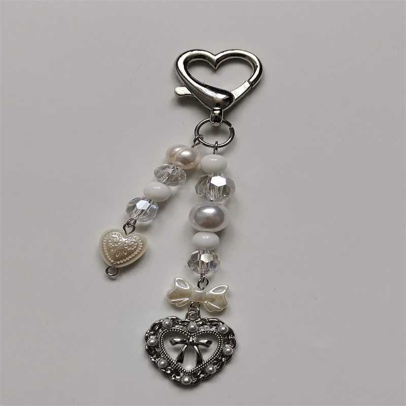 White pearl bow heart keychain handmade love keychain Lace Heart freshwater pearl crystal y2k coquette Aesthetic keychainL240729
