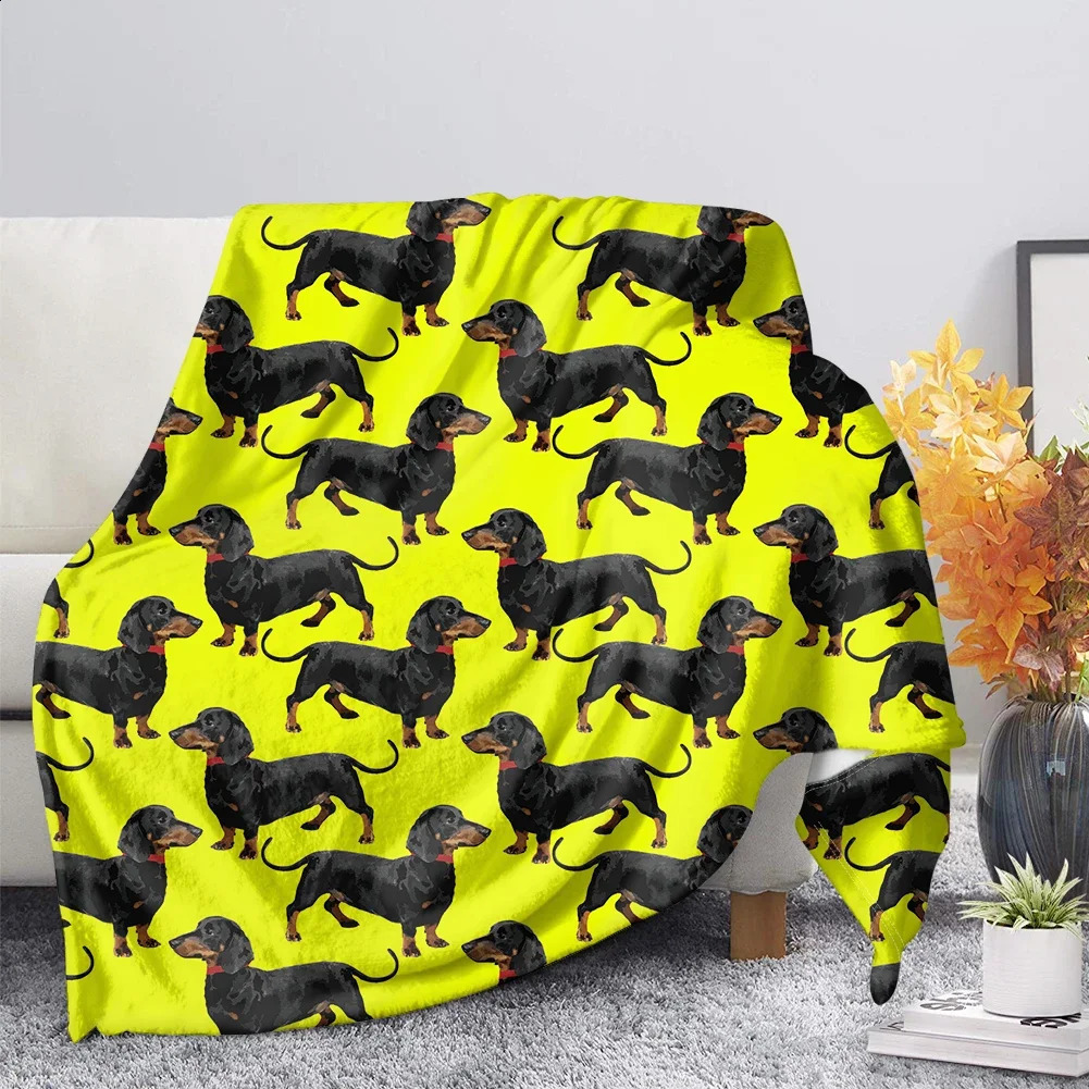 Dachshund Blanket Fluffy Soft Warm Sausage Dog Throw Blankets for Bed Sofa Lightweight Plush Sheet Bedspread Flannel Cozy Cover 240729