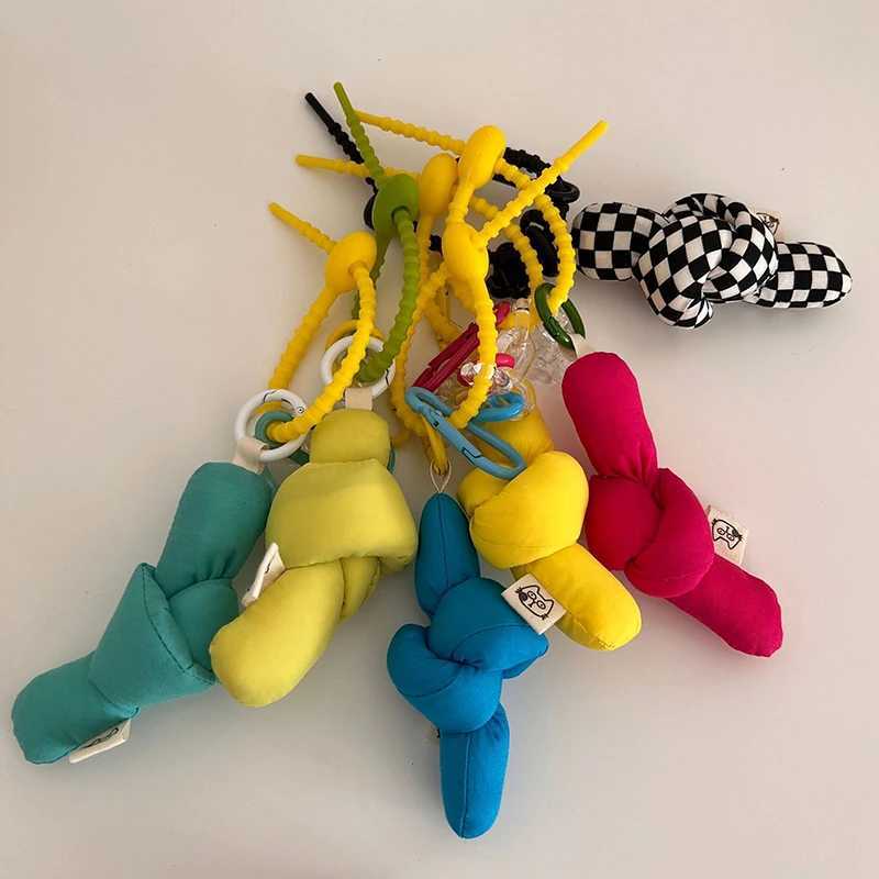 Grid Solid Key Hook Key Keychain Chain Twist Knot Mobile Phone Pendant Female Creative Lattice Bag Cloth Schoolbag AccessoriesL240729