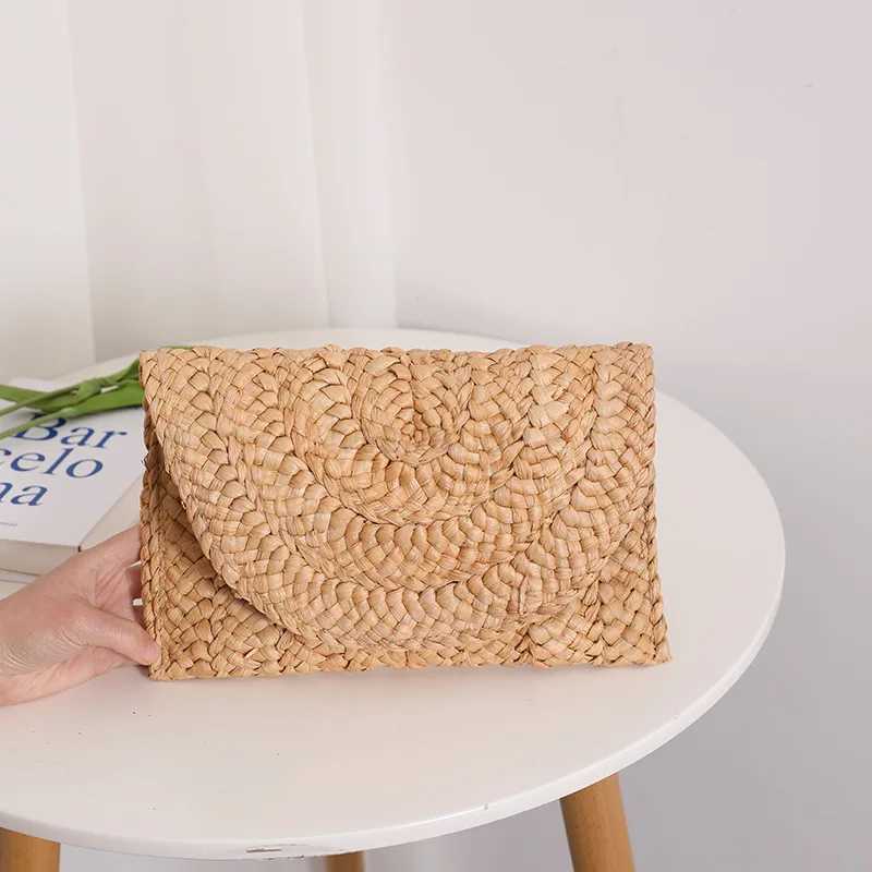Corn Husk Weave Clutch Bag Women Ladies Fashion Simple Solid Straw Clutch Bag Evening Summer Casual Vacation Large Purse WomanXJ240729
