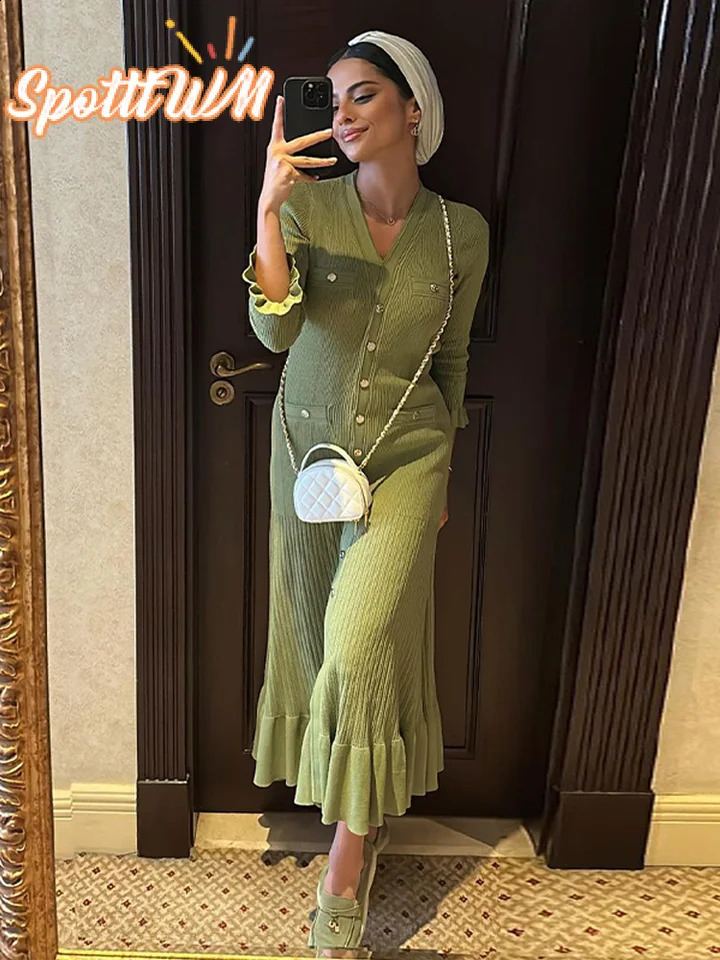 Elegant Metal Single Breasted Knitted Dress Women V-neck Ruffles Long Sleeves Slim Dresses 2024 Fashion Office Lady Vestidos 240729