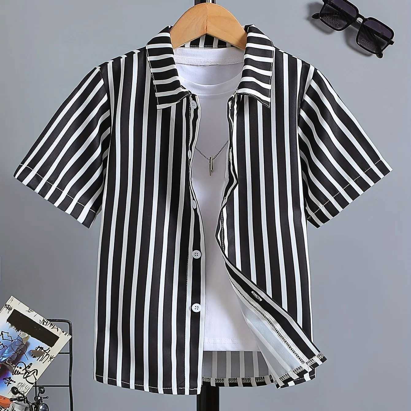 Black and white striped plain printed boys creative shirt casual short sleeved lapel shirt top boys clothing childrens summer outdoorW240729
