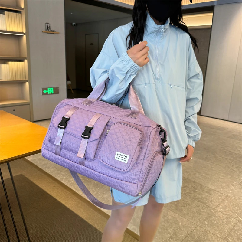 Weekender Bag for Women Travel Duffel Bag with Wet Pocket Large Overnight Bag with Shoe Compartment Carry On Gym Duffle Sports 240729