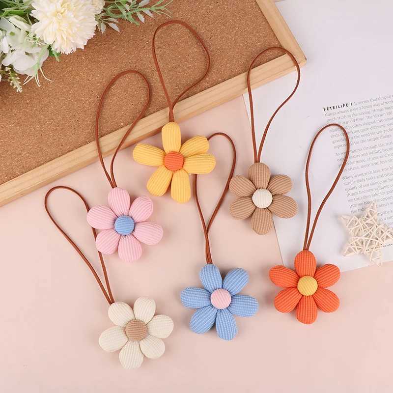3D Color Six-petal Flower Name Sticker Pendant Fabric Flower Doll Anti-lost Lanyard Luggage Tag Charm Keychain Bag Decor ToysL240729