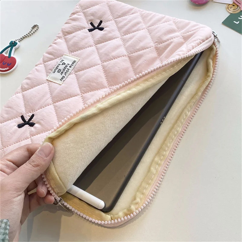 Cute bow embroidered computer bag tablet case 11 13.3 14 15.6-inch womens laptop case suitable for Macbook iPad 240903