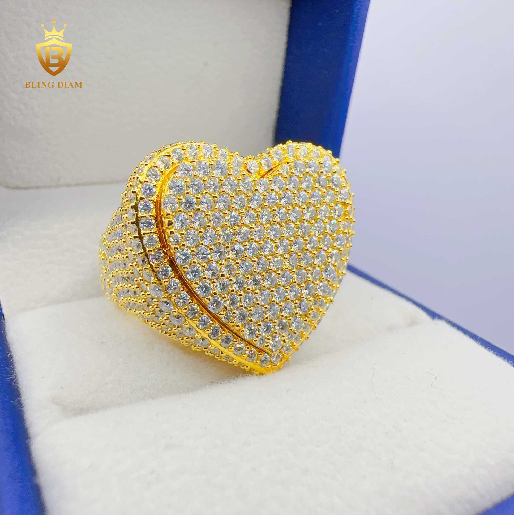 Fashion Custom hip hop Jewelry moissanite double heart design ring sterg sliver Two stones Ring pass tester