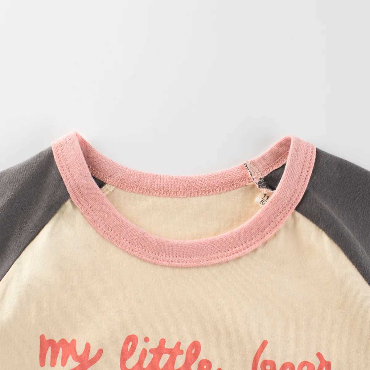 T-shirts 1-9T Toddler Kid Tshirt Baby Girl Clothes Bear Print Infant T Shirt Cute Sweet Tee Top Childrens Loose OutfitL24729