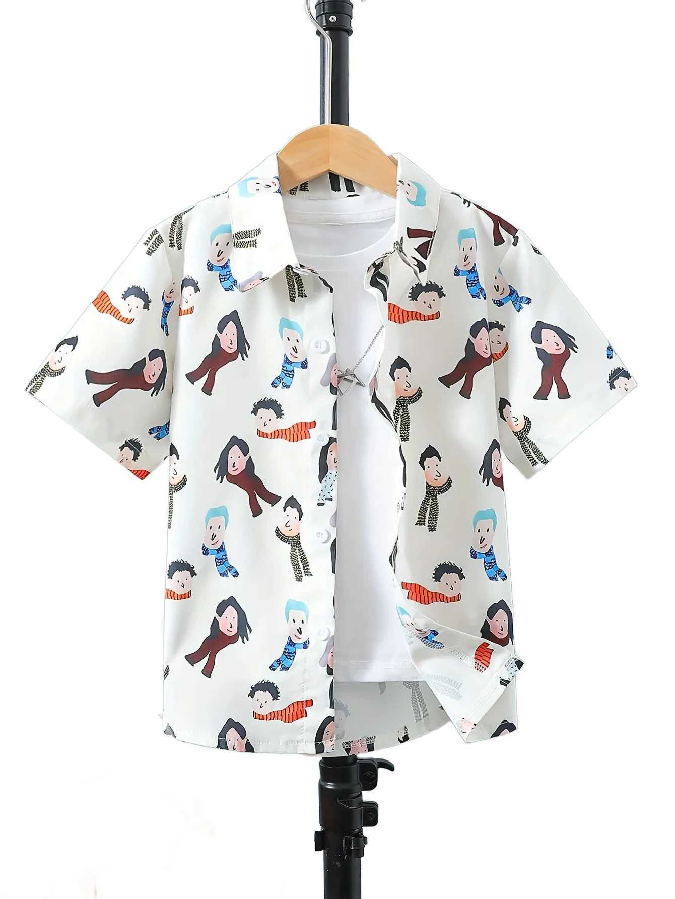2024 childrens clothing cartoon beach print boys creative shirt casual short sleeved top boys summer childrens shirtW240729