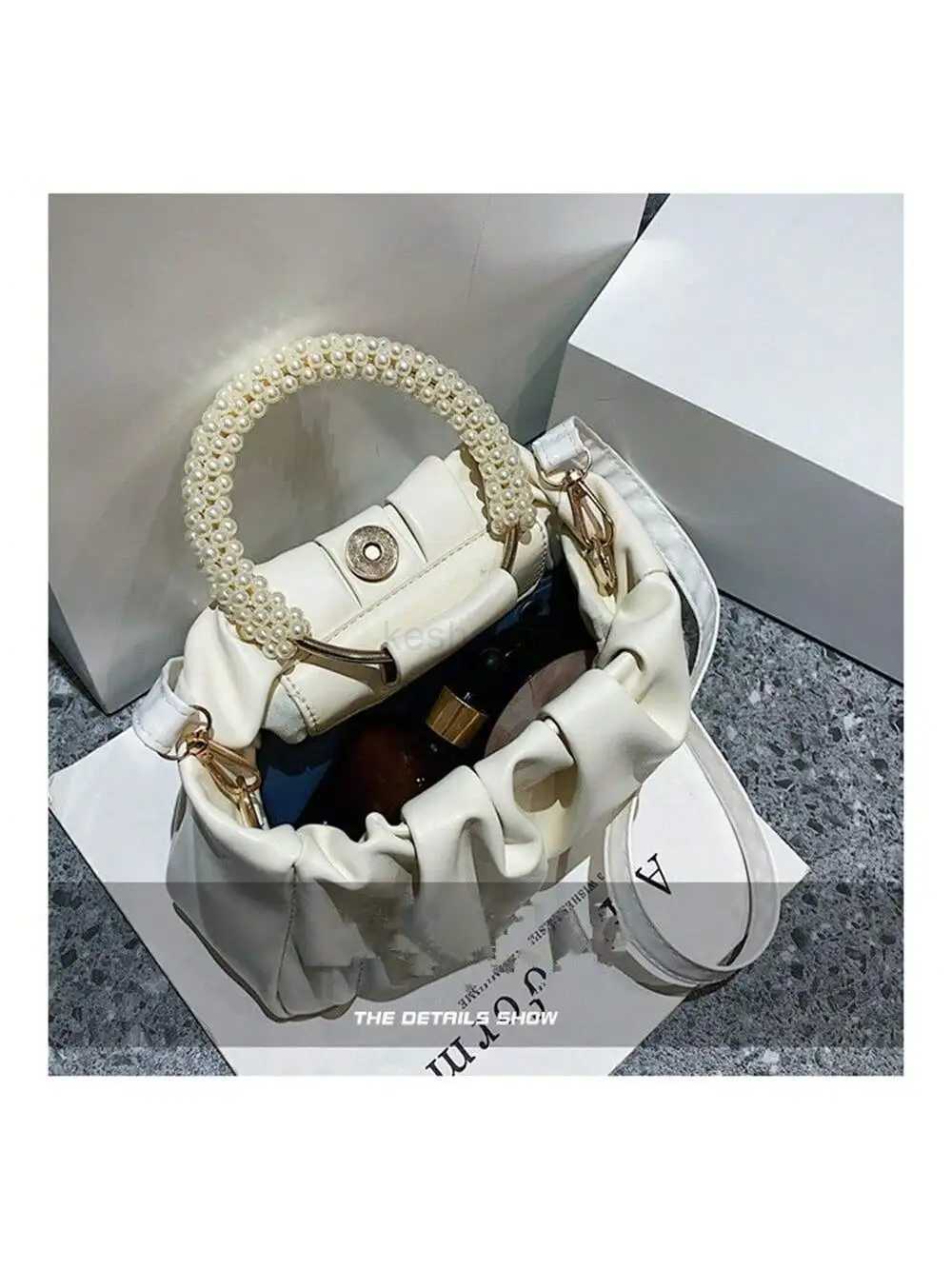 Fashion clutch bag Pearl Decoration Womens Bag Shoulder Small Square Bag Trend Pleated Handbag Casual Solid Color Crossbody BagXJ240729
