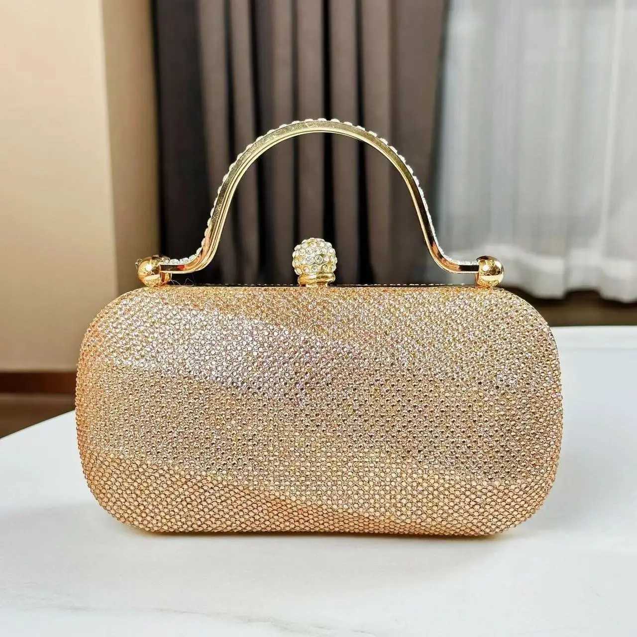 Womens Diamond Handbag Glitter Luxury Gorgeous Gold sparkling Crystal Handbag Club Party Dance Wedding Clutch bagXJ240729