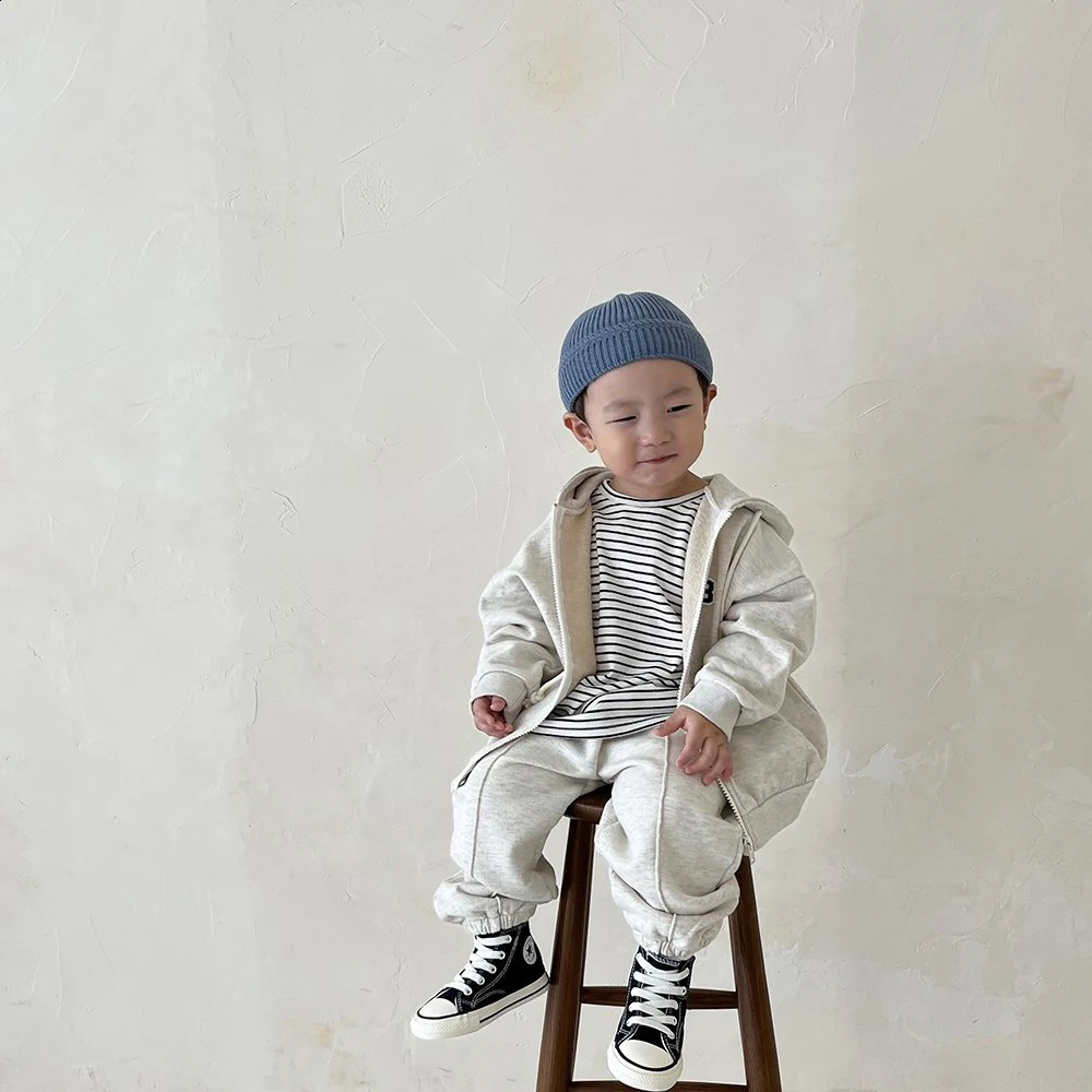 Korean INS Kids Boys Jogger Set Baby Boys Workout Jacket Hoodie Elastic Sweatpant Sets Full Zip Hooded Child Tracksuit 1-5Y 240718