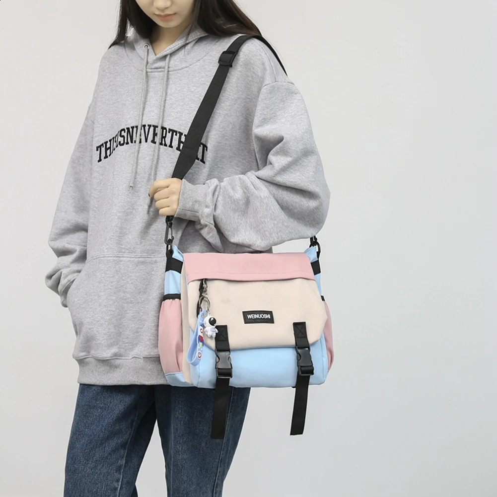 Unisex Student Messenger Bag Large Capacity Flap Crossbody Contrast Color Simple Postman for College Travel Business y240816
