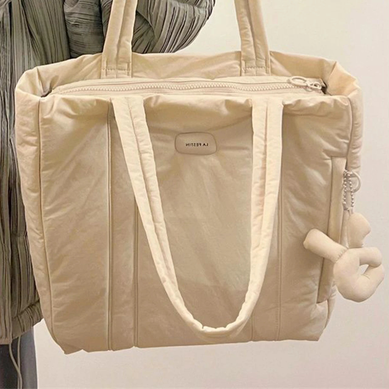 Filled cotton laptop horizontal bag 13 14 inch laptop bag suitable phone case bag 240903