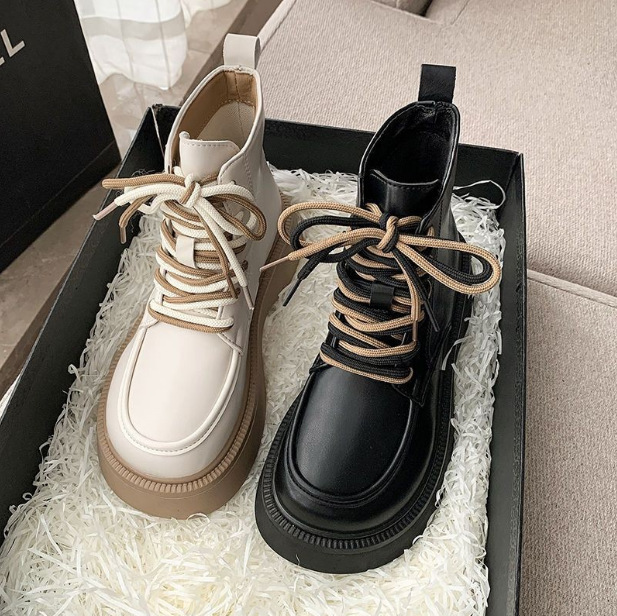 New fashionable retro round toe British style single shoe with thick heel and lace up leather surface Martin boots