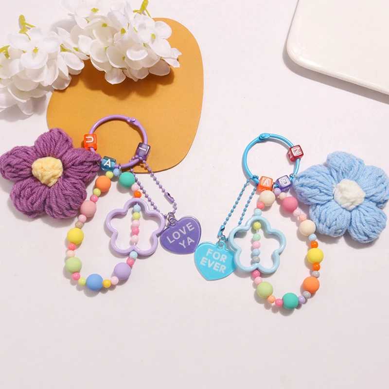 Cartoon Wool Knitted Flowers Key Chains Beaded Wristlet Lanyard Bracelet Keyring For Women Girl Bag Pendant Charms Keychain GiftL240729