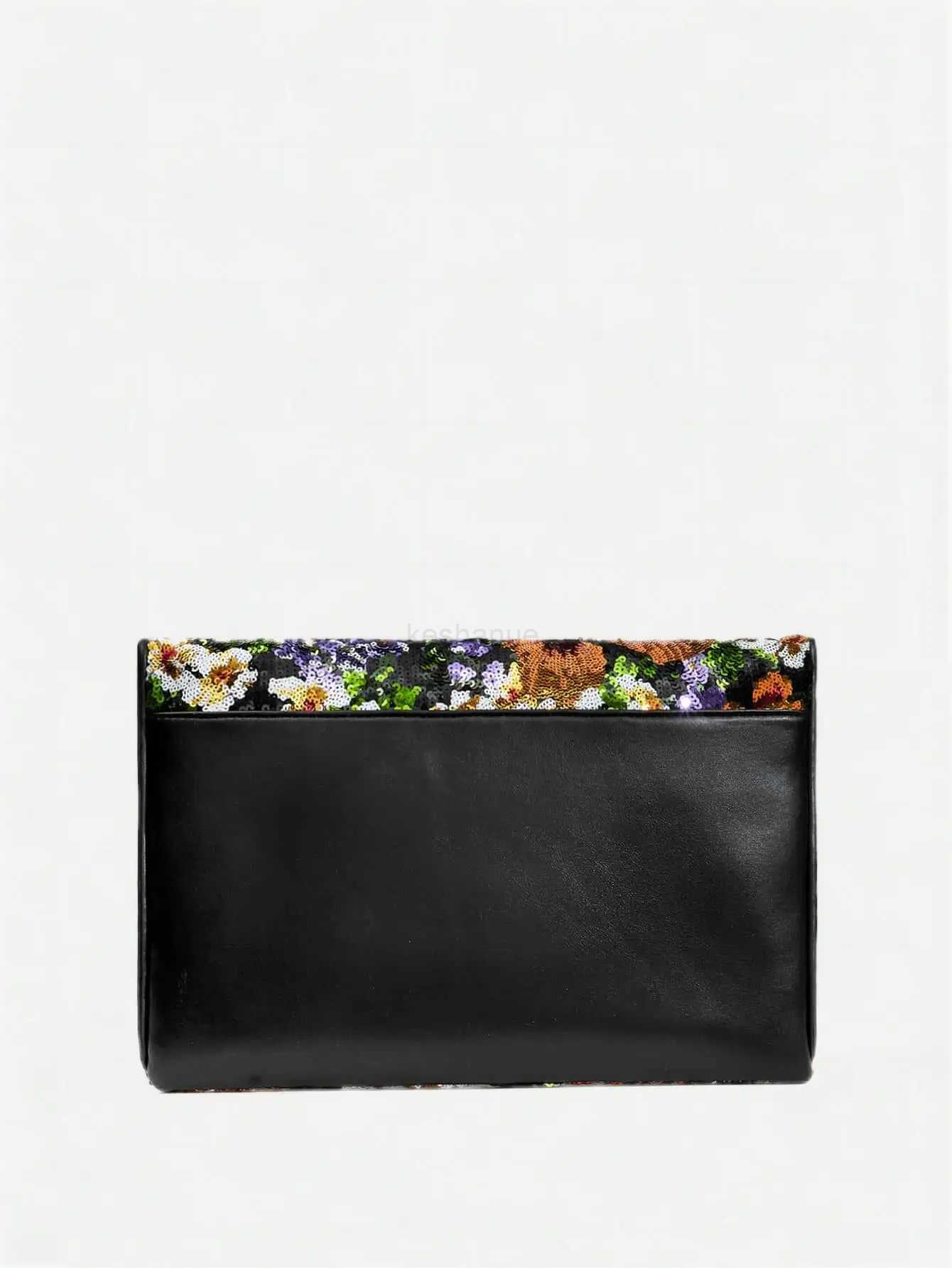 Ladies flip bag with beads and random patterns perfect for weddings dinners parties and datesXJ240729