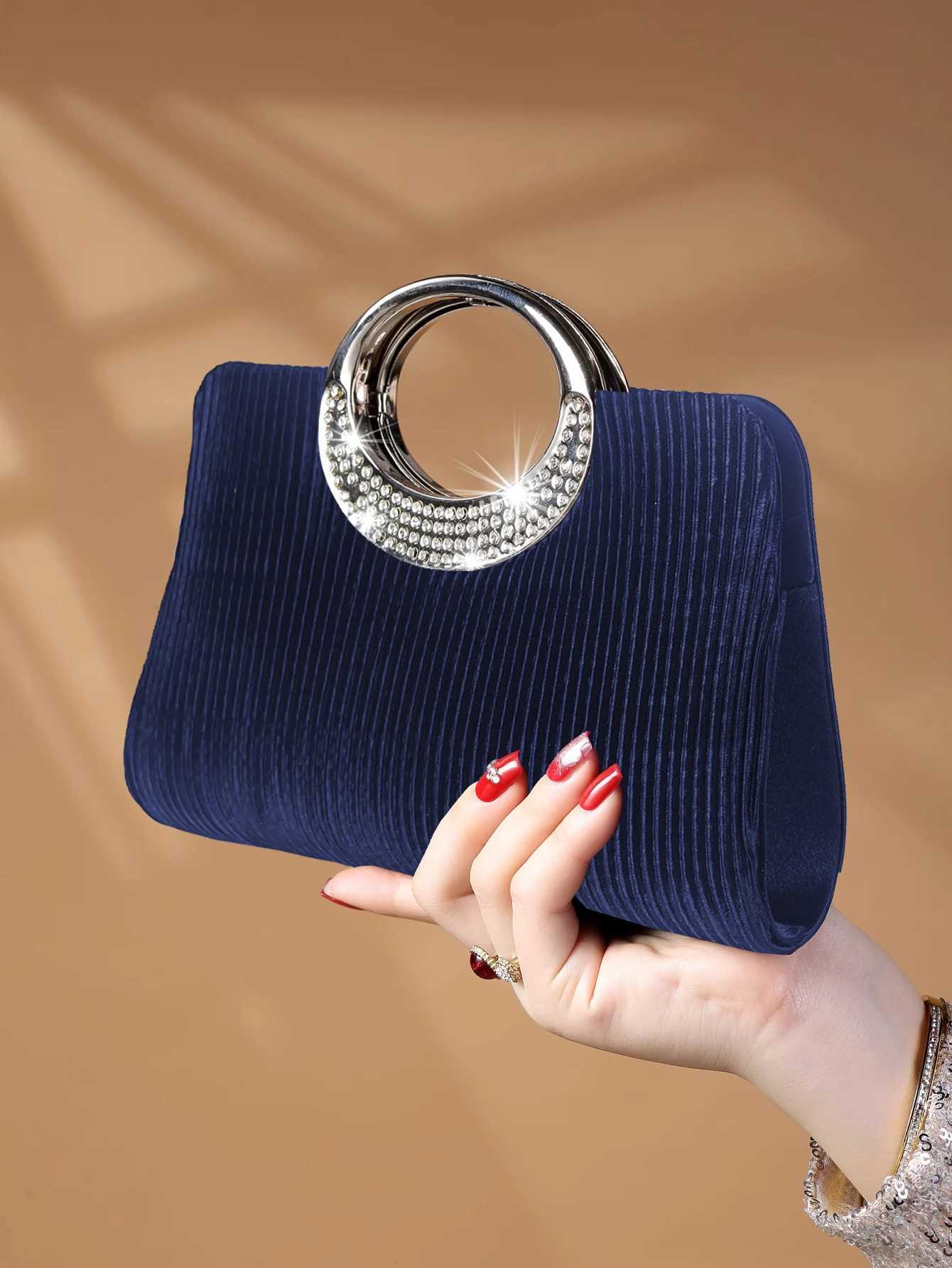 Glamorous Glitter Bling Luxury Shiny Rhinestone Decor Ruched Panel Chain Glitter Square Bag Perfect Bride Evening BagXJ240729