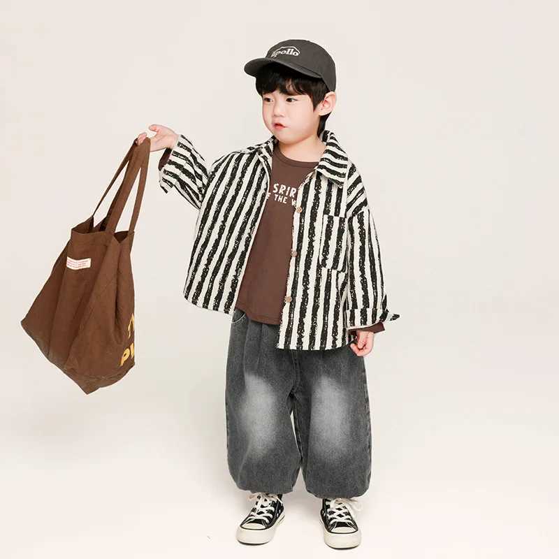 Childrens clothing boys autumn childrens spring and autumn vertical striped shirts long sleeved topsW240729