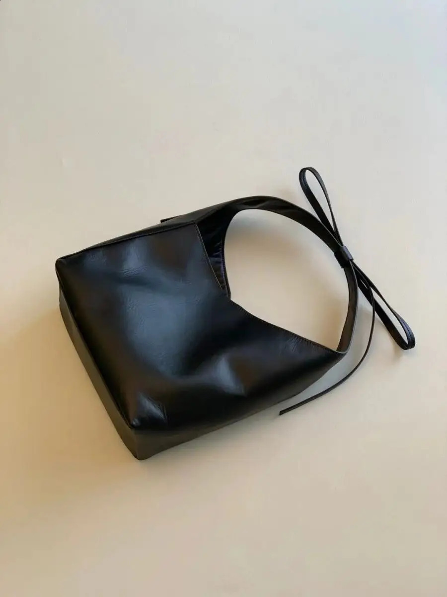 Miyagawa Tote Bag Womens 2024 Spring Korean Style Bow Chic Sweet Shoulder Bags 240729