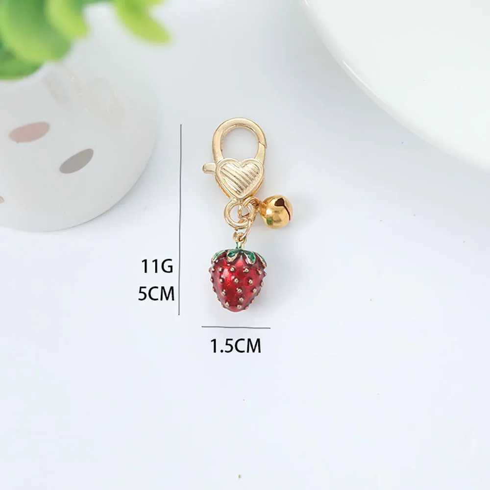 lovely Strawberry Cellphone Strap Colorful Phone Chain Handmade Keyring Phones Lanyard Pendant Keychains for Wallet giftsL240729