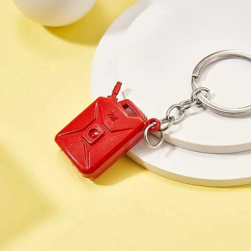Funny Mini Red Gasoline Bucket Pendant Keychain Creative Oil Barrel Spray Charms Keyrings For Men Accessories Motorcycling GiftL240729