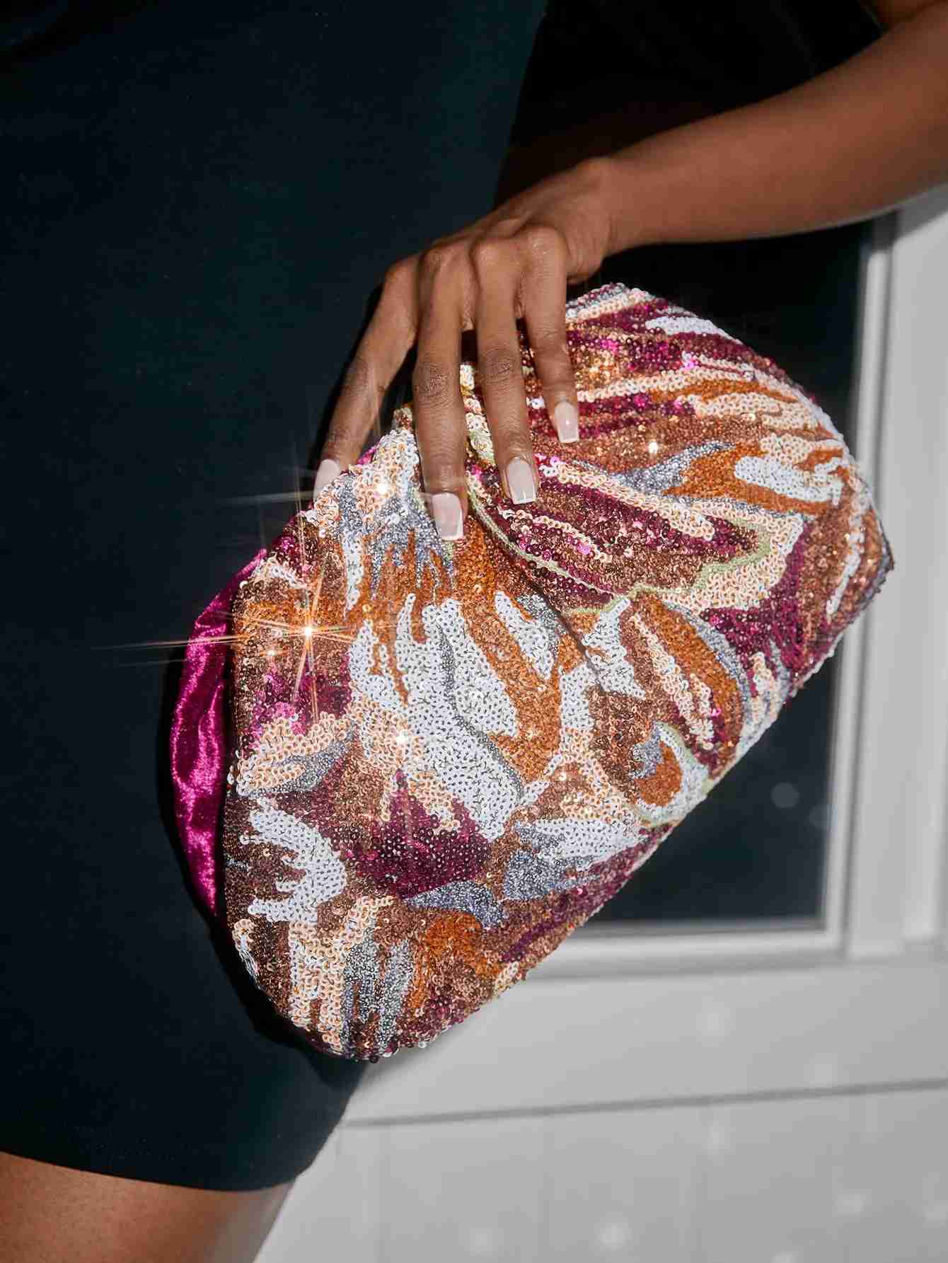 Exquisite Dazzling Women Rose Red Evening Clutch Bag Random Pattern Evening Party Clutch Purses Messenger BagsXJ240729