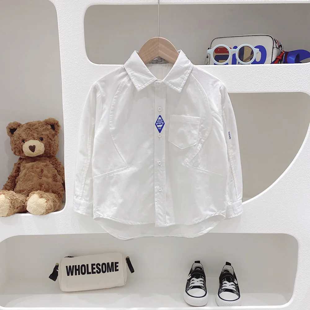 New spring and autumn childrens shirt single chest collar solid student boy blue sticker childrens boy cardiganW240729